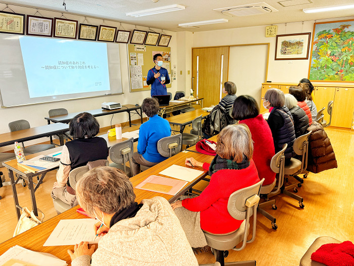 ボランティアグループの方の講座風景