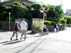 介護医療院屋外散歩